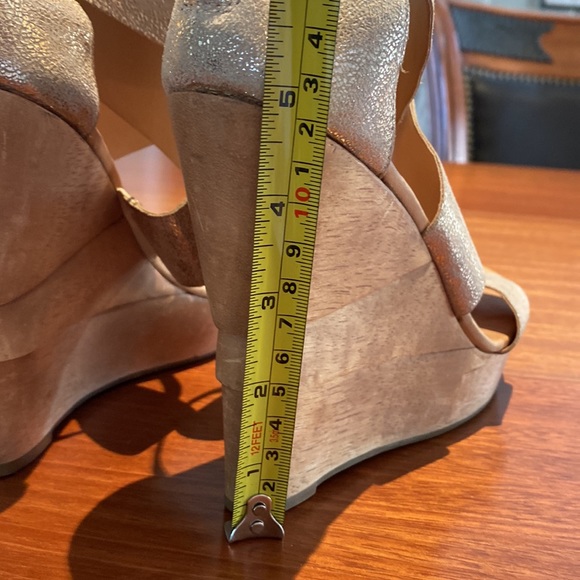 Diane Von Furstenburg Gold Opal wedges - Picture 8 of 12